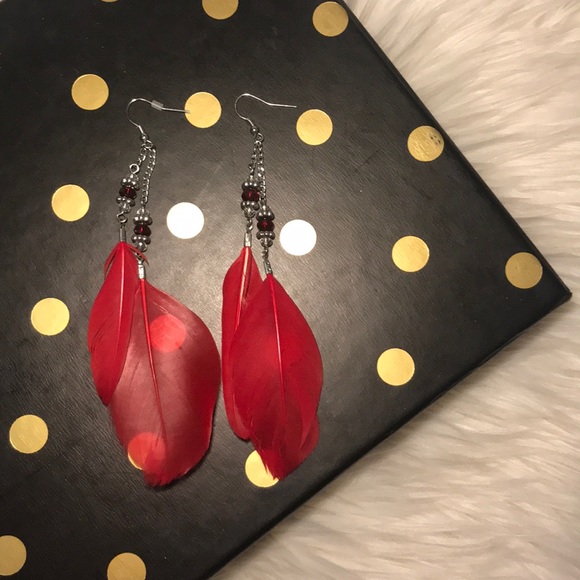 🌸Red feather earrings - Picture 1 of 2